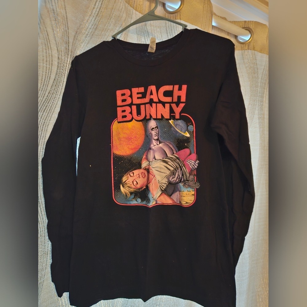 Beach Bunny Graphic Long Sleeve Tee - Black